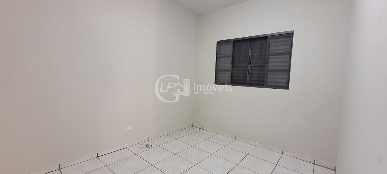 Casa de 4 quartos e 1 suíte à venda em Campo Grande-MS, Bairro Coophasul, com 250m² de área e 4 vagas de garagem