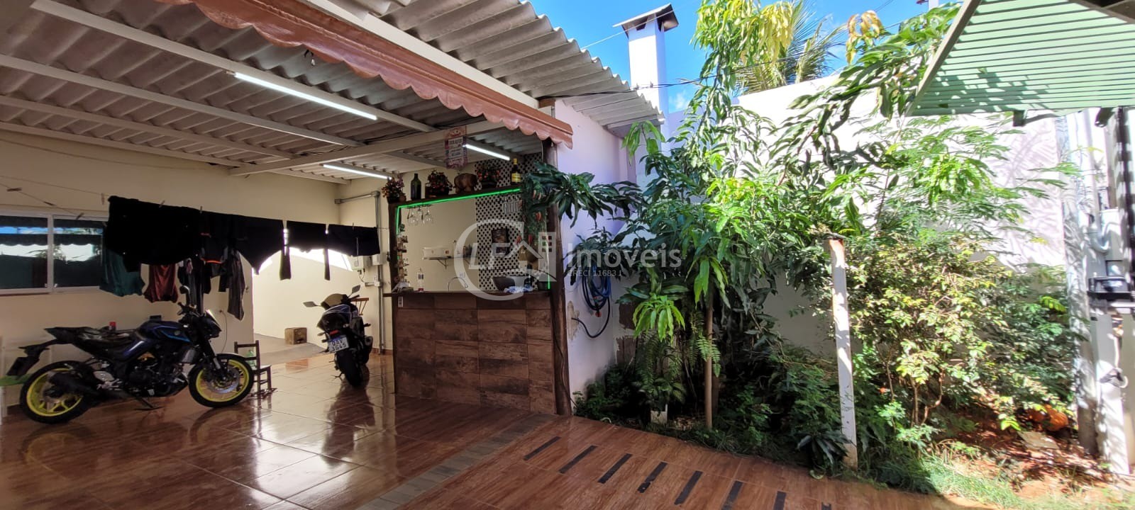 Imóvel à venda em Campo Grande-MS: Casa com 3 quartos, 2 salas, 2 banheiros e 3 vagas na Coronel Antonino!