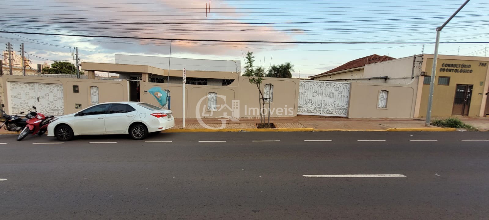 Casa comercial para locação no bairro amambaí em campo grand