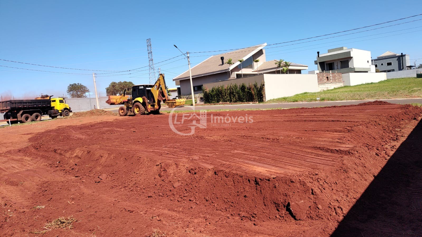 Terreno à venda em condomínio de luxo em campo grande-ms 465