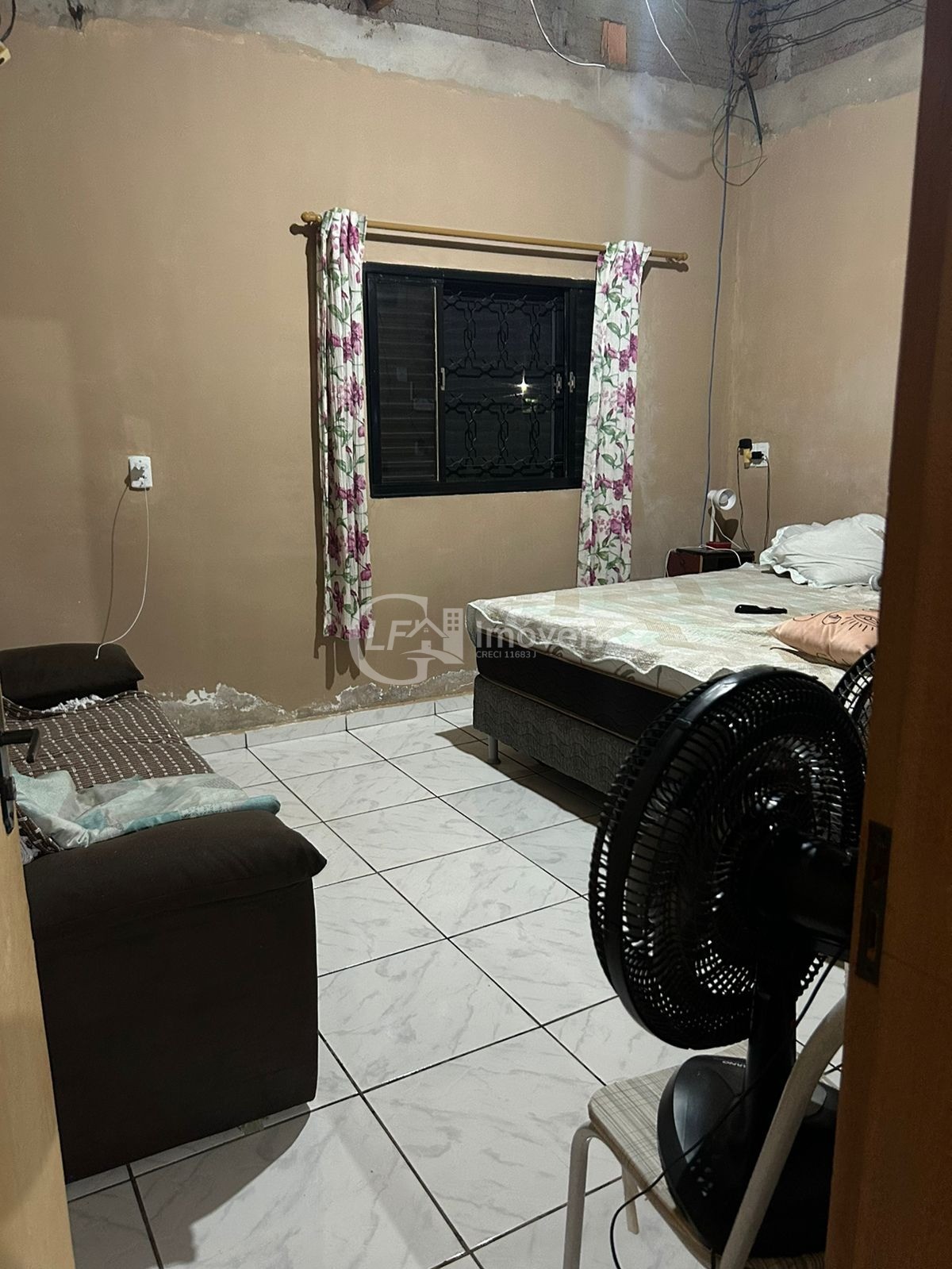 Casa à venda em corumbá-ms, bairro popular nova: 2 quartos, 