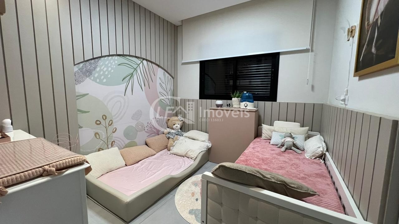 Casa à venda em Campo Grande-MS, Alphaville II: 2 quartos, 2 suítes, 3 salas, 2 banheiros, 4 vagas de garagem, 238m².