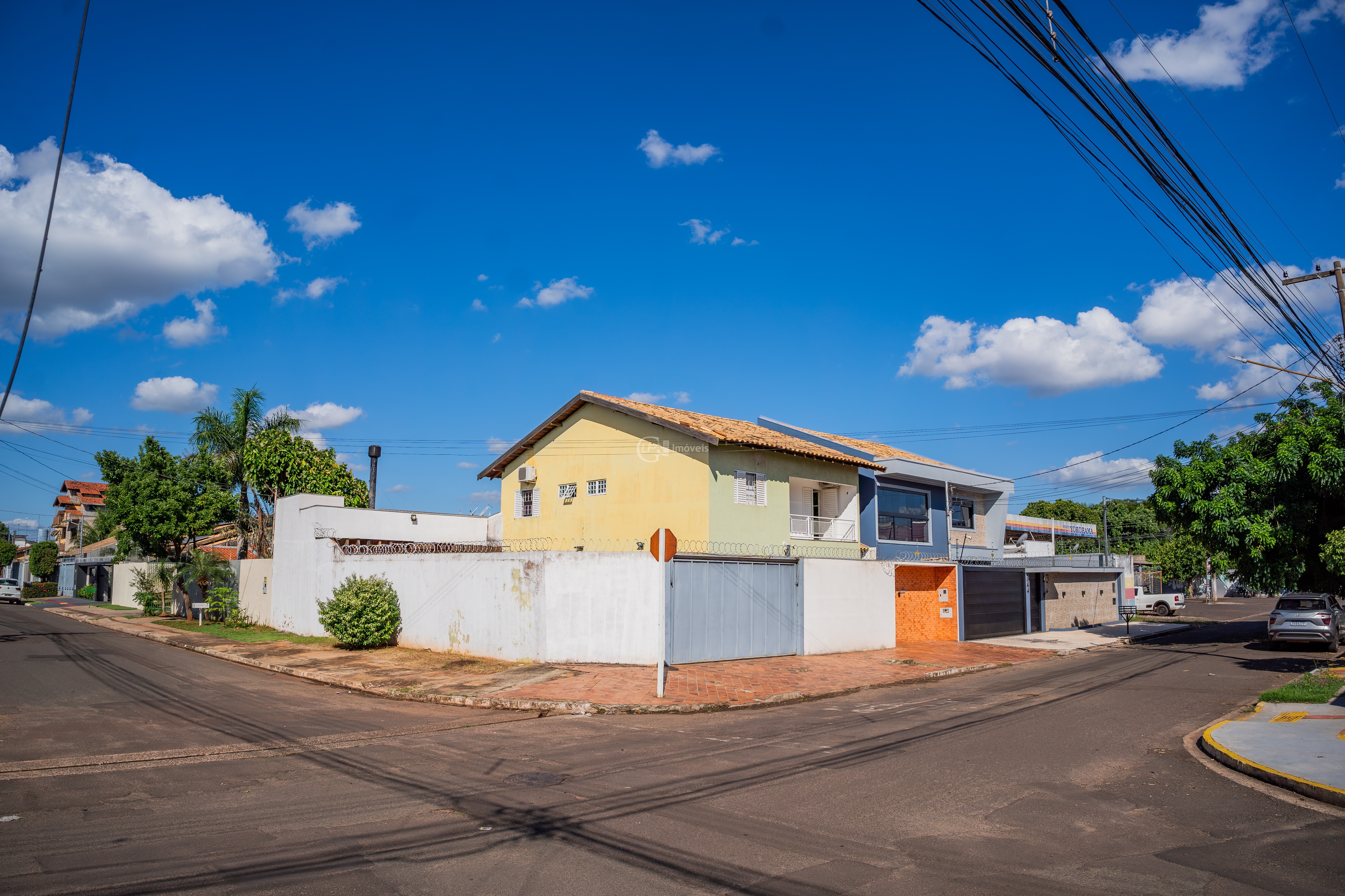 Imperdível: Casa à venda em Campo Grande-MS, Vila Palmira - 3 quartos, 1 suíte, 3 salas, 3 banheiros, 3 vagas, 169,84 m².