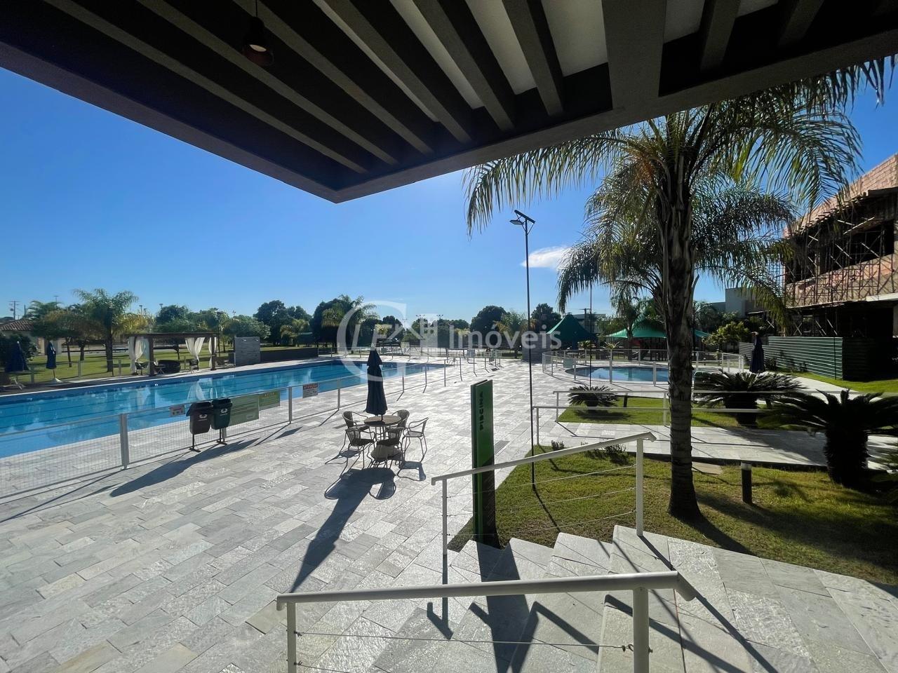 Terreno de 846m² em condomínio de luxo em alphaville campo g