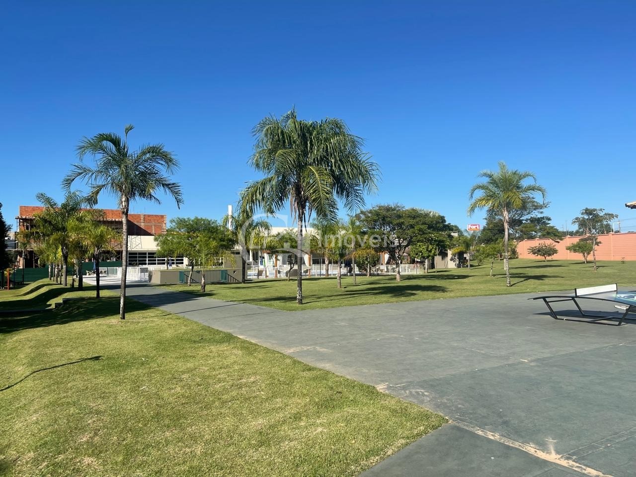 Terreno de 846m² em condomínio de luxo em alphaville campo g