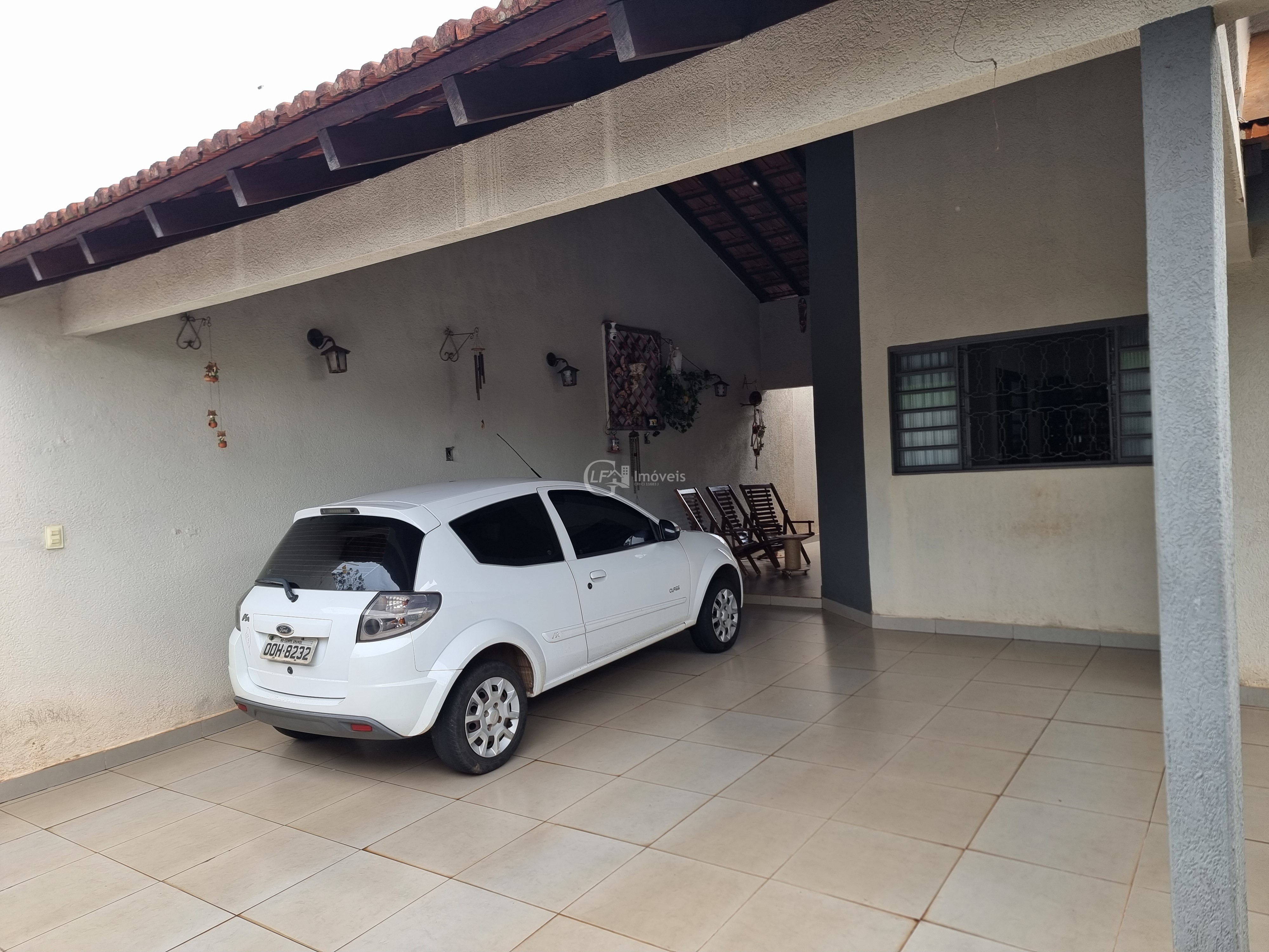 Linda casa com área gourmet e piscina