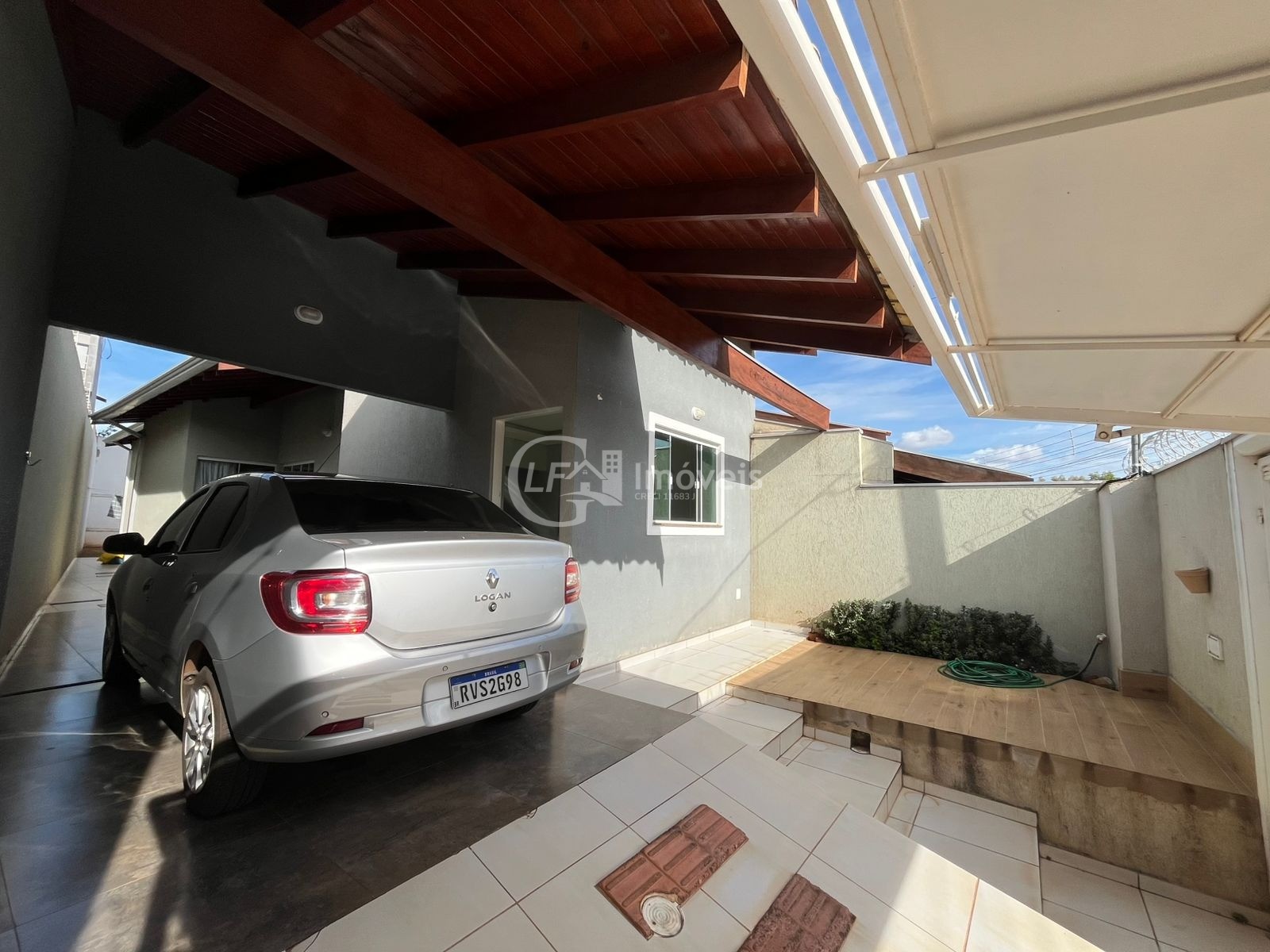 Imperdível oportunidade de investimento: casa à venda em cam