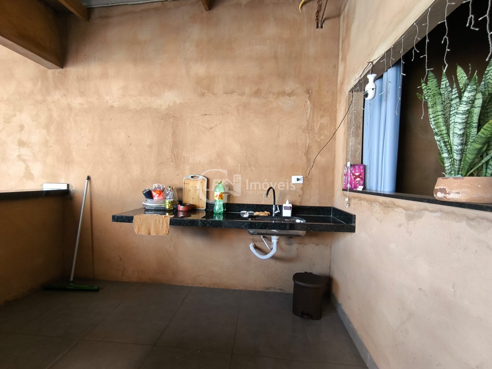 Casa para venda em campo grande-ms: 1 suite, 3 banheiros, 2 