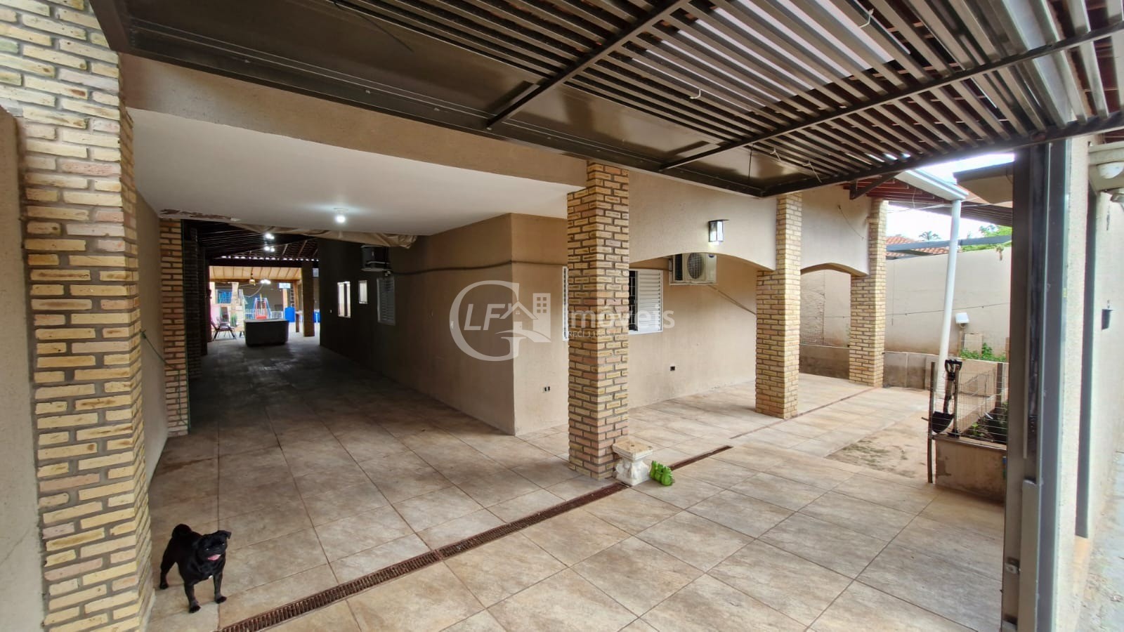 Casa, 3 quartos, 330 m² - Foto 2