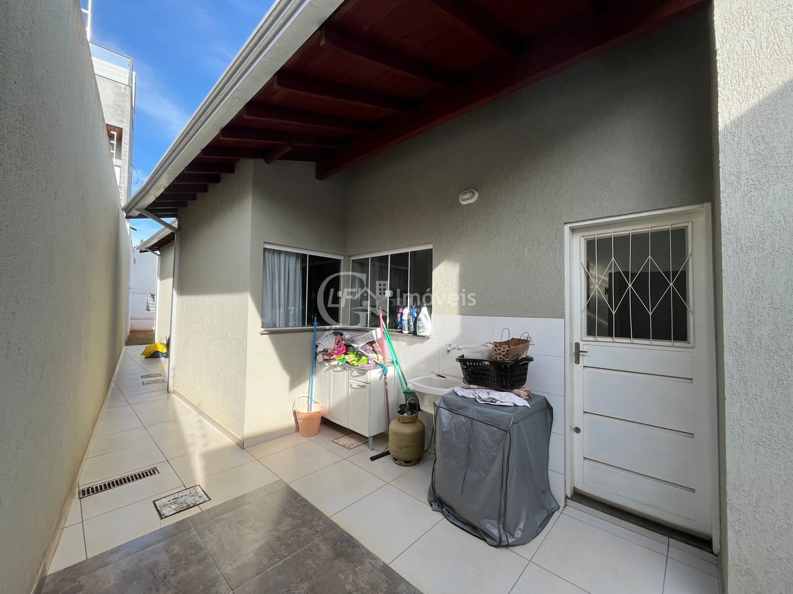 Imperdível oportunidade de investimento: casa à venda em cam