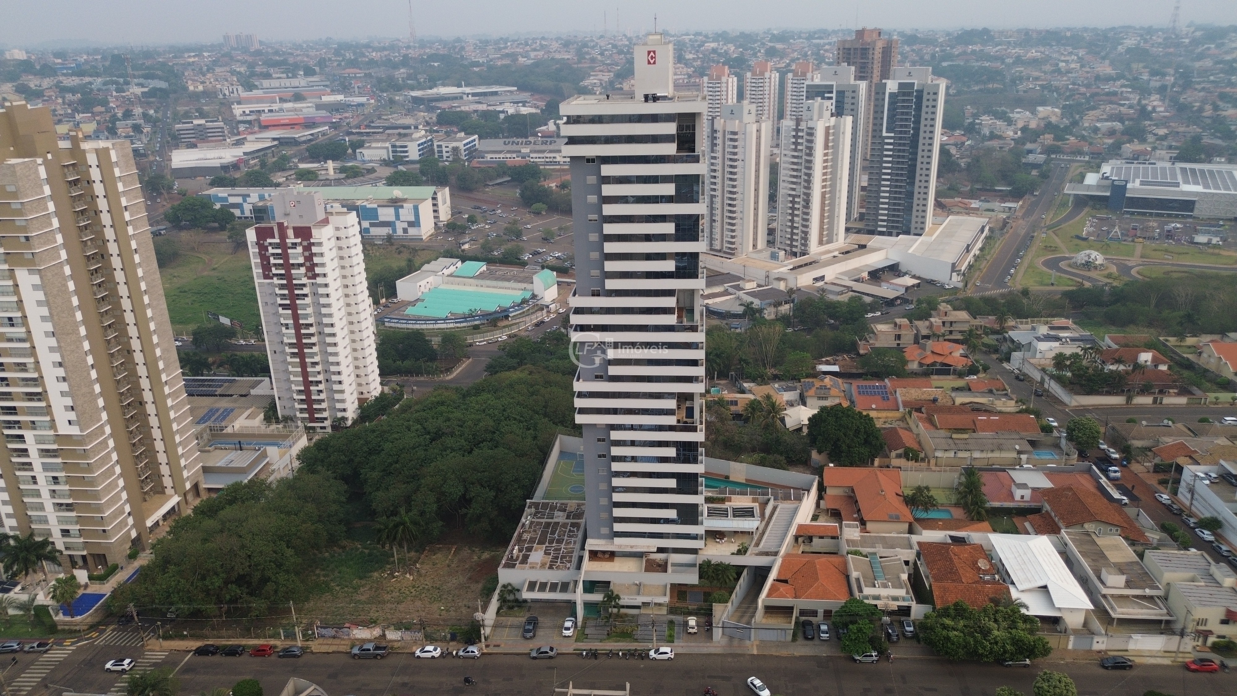 Apartamento, 4 quartos, 205 m² - Foto 1