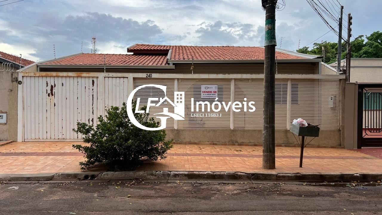 Casa, 4 quartos - Foto 1