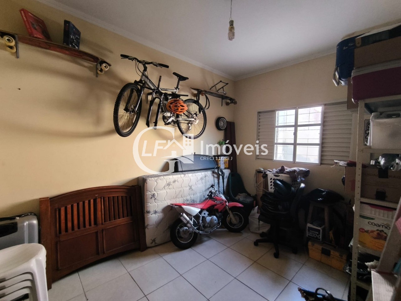 Casa com 2 quartos - boa localização