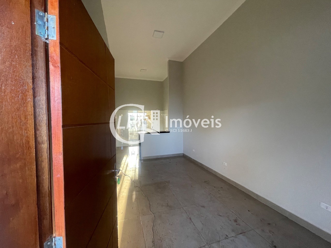 Imperdível oportunidade de casa à venda em Campo Grande-MS, Jardim Tijuca! 3 quartos, 1 suíte, 2 salas, 1 banheiro, 2 vagas de garagem, 93,72m².