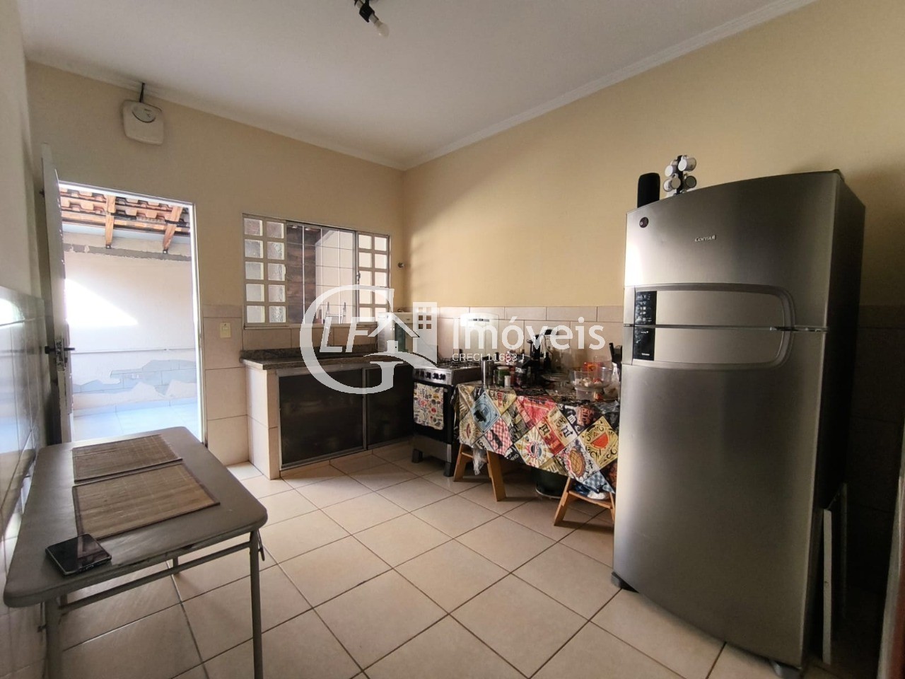 Casa com 2 quartos - boa localização