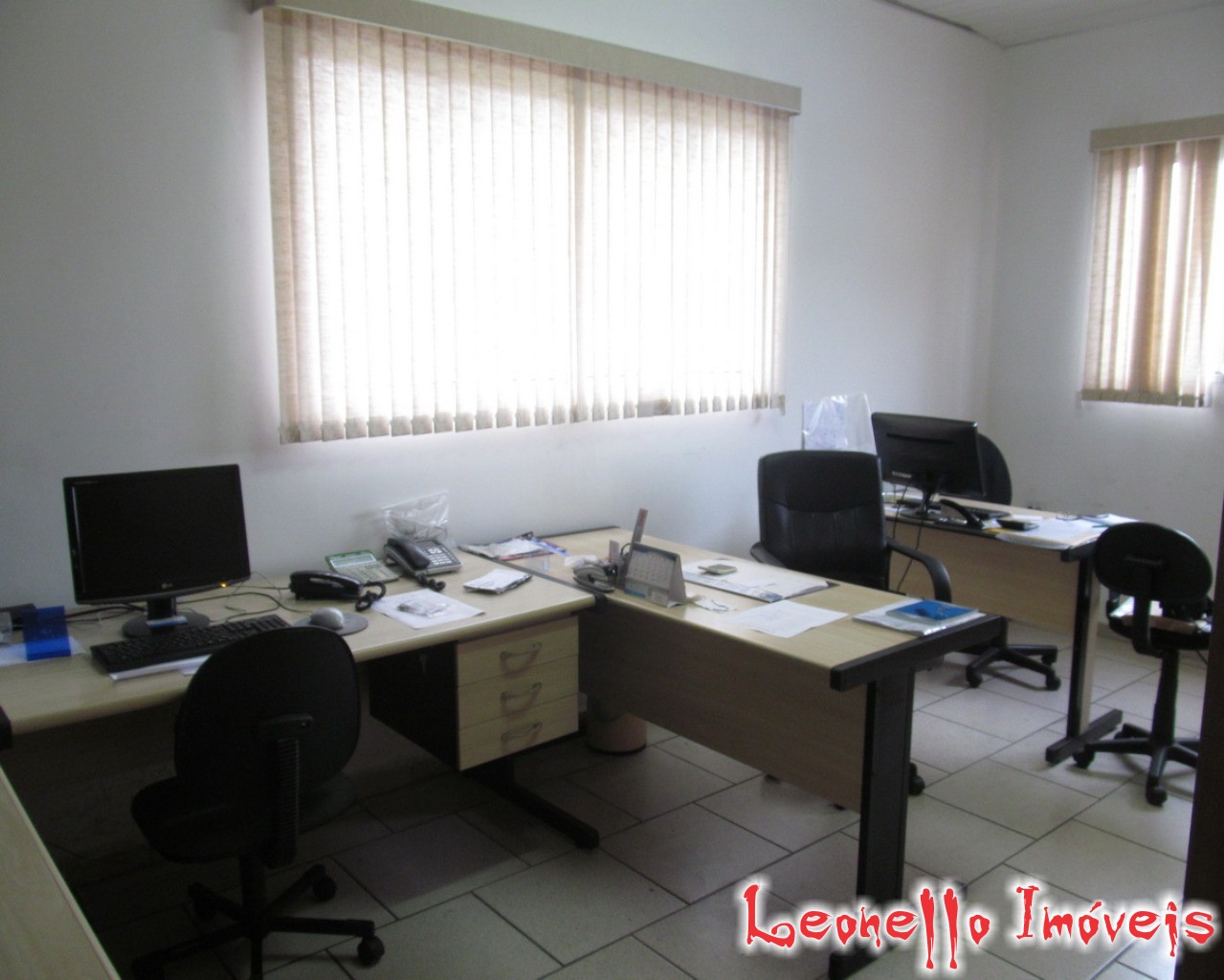 Depósito-Galpão, 700 m² - Foto 1