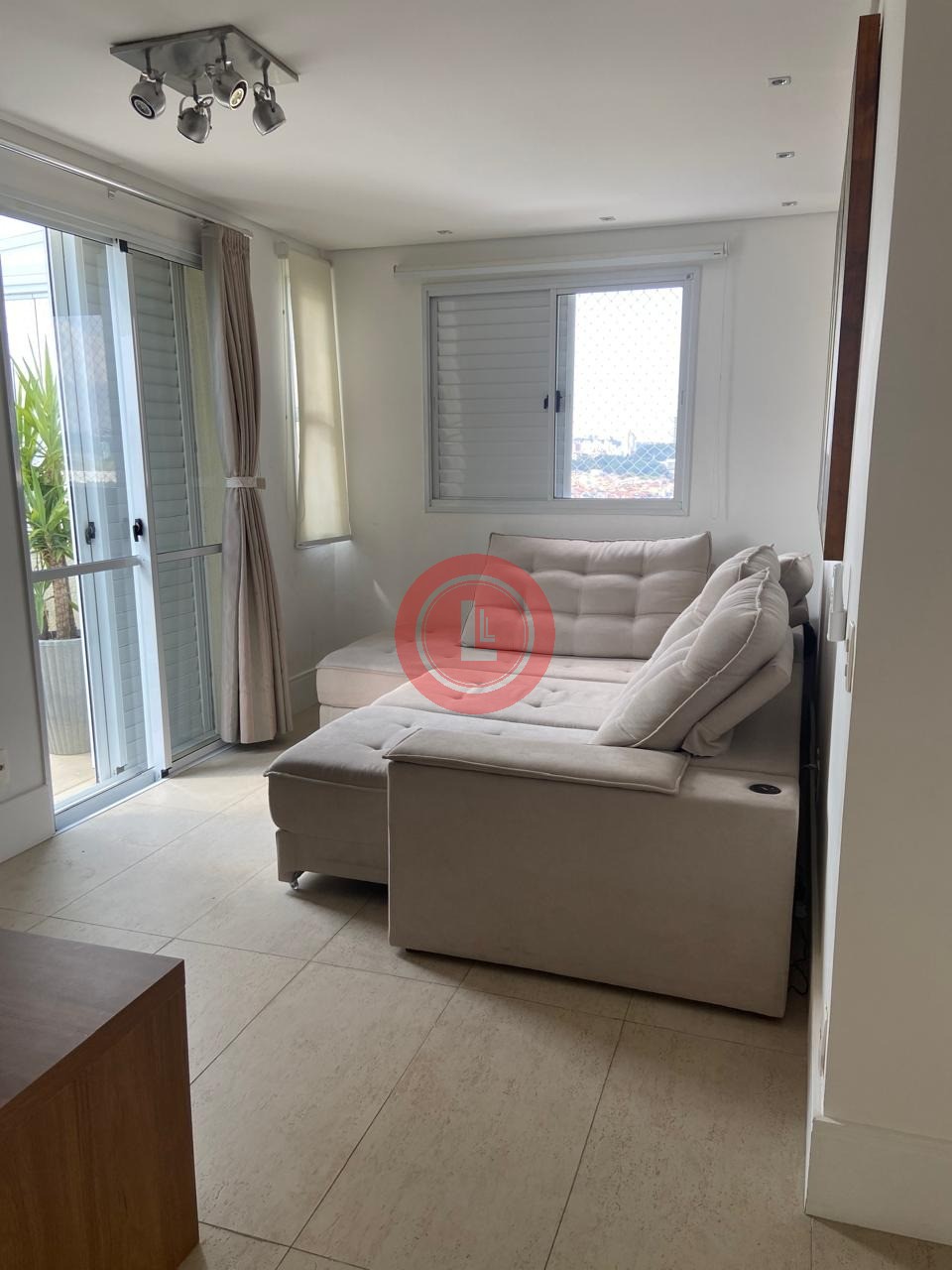 Apartamento, 3 quartos, 227 m² - Foto 2