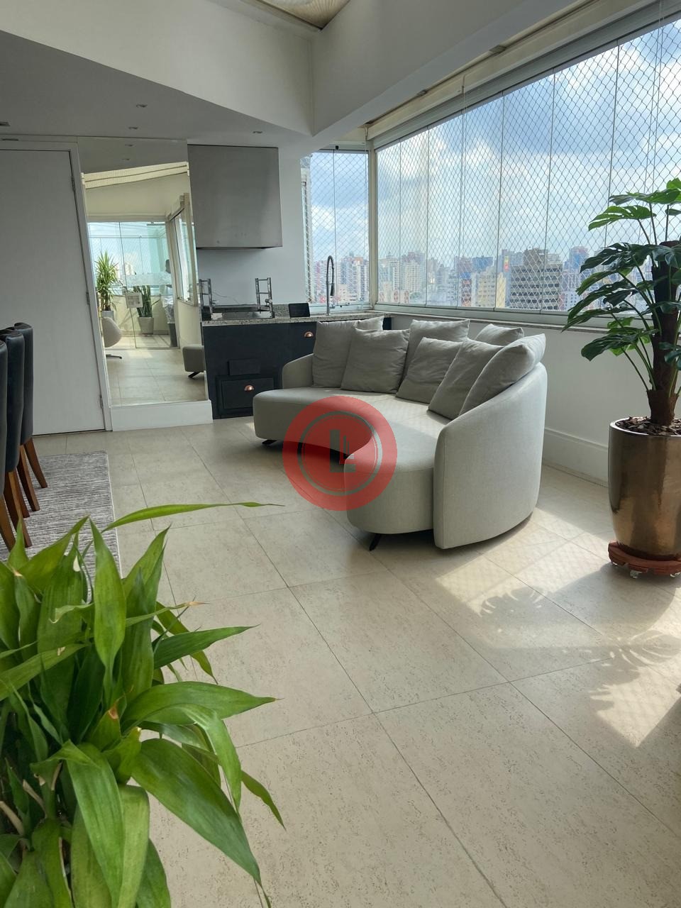 Apartamento, 3 quartos, 227 m² - Foto 1