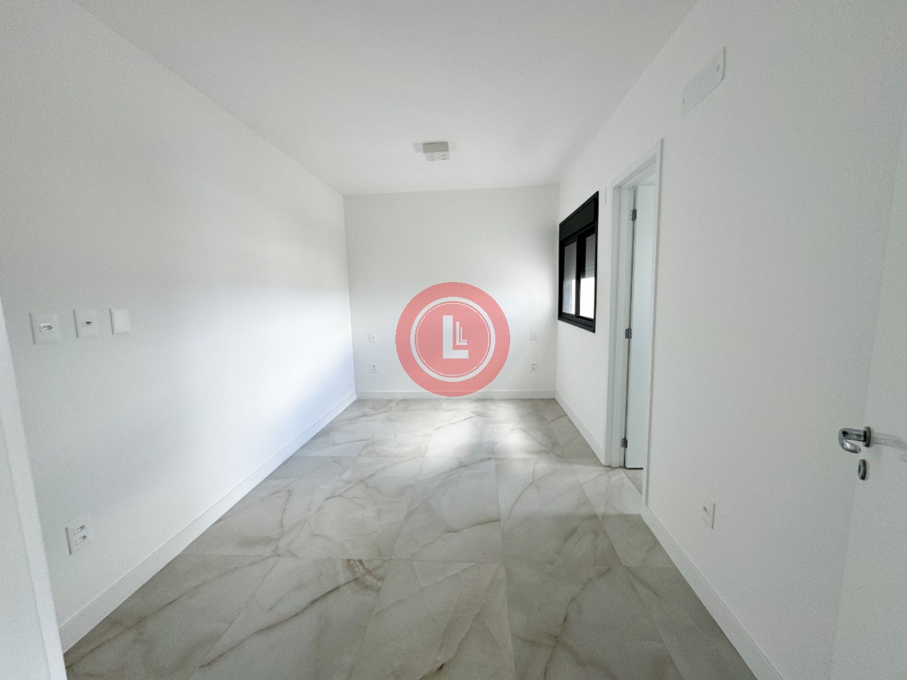 Apartamento, 2 quartos, 77 m² - Foto 3