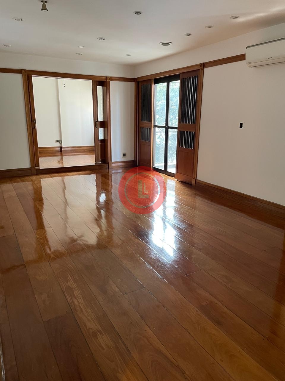 Apartamento, 3 quartos, 134 m² - Foto 2
