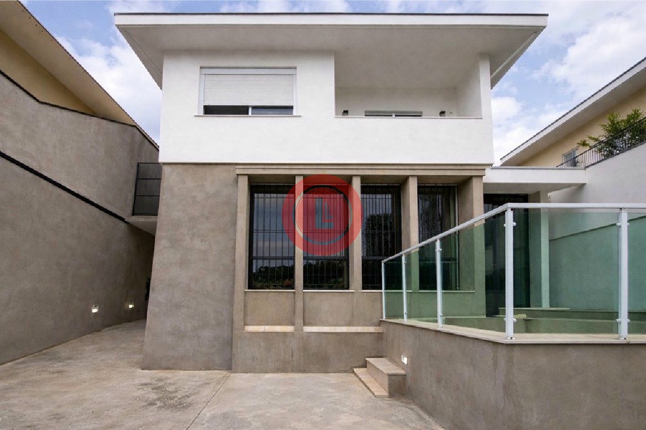 Casa, 4 quartos, 299 m² - Foto 1
