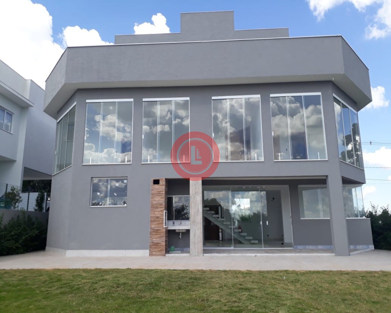 Casa, 3 quartos, 415 m² - Foto 1