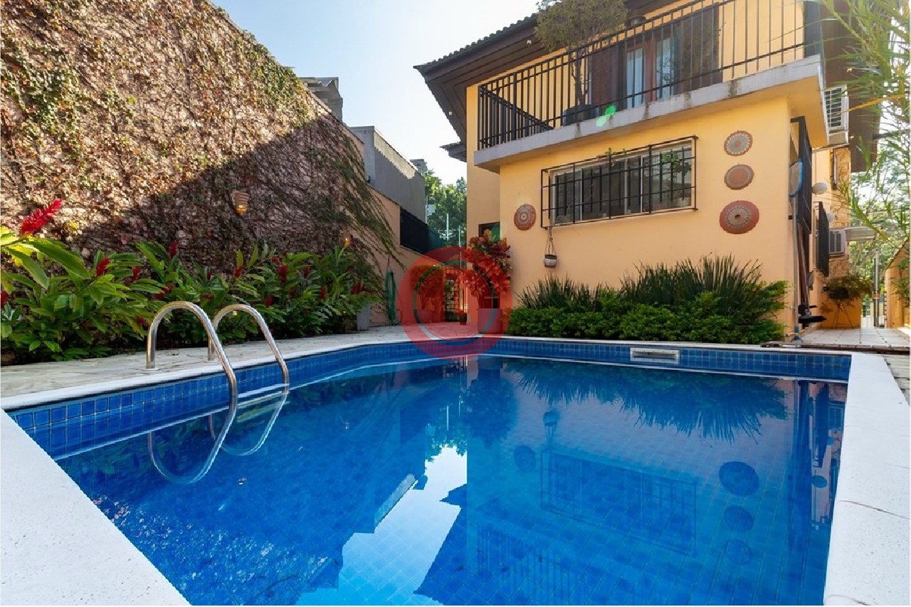 Casa, 3 quartos, 310 m² - Foto 2