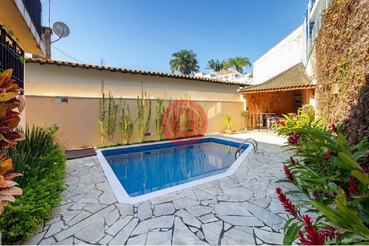 Casa, 3 quartos, 310 m² - Foto 23