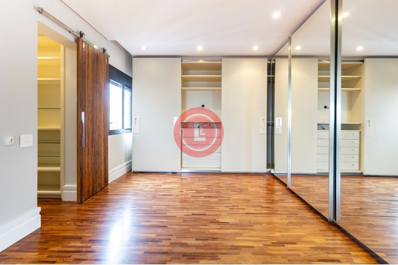 Apartamento, 3 quartos, 247 m² - Foto 8