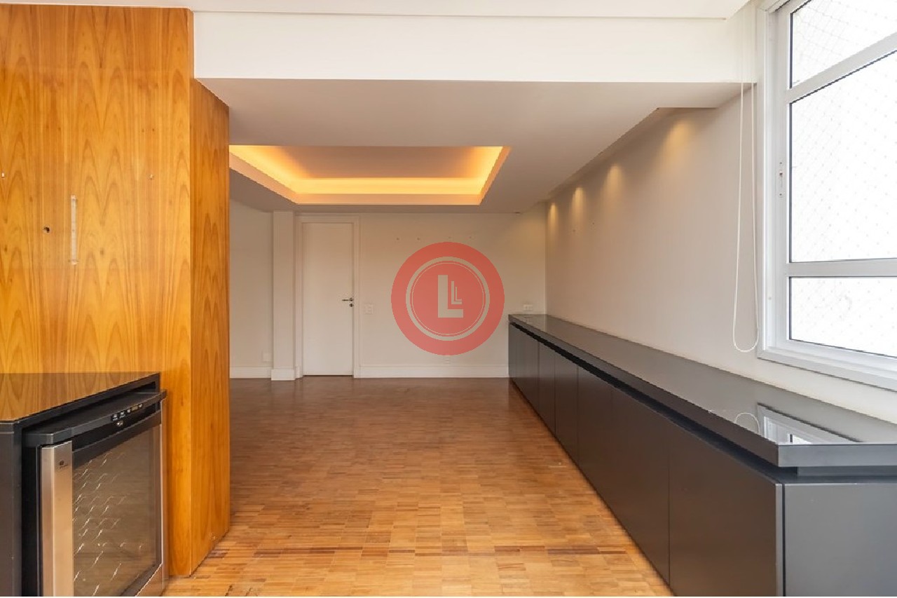 Apartamento, 3 quartos, 213 m² - Foto 4