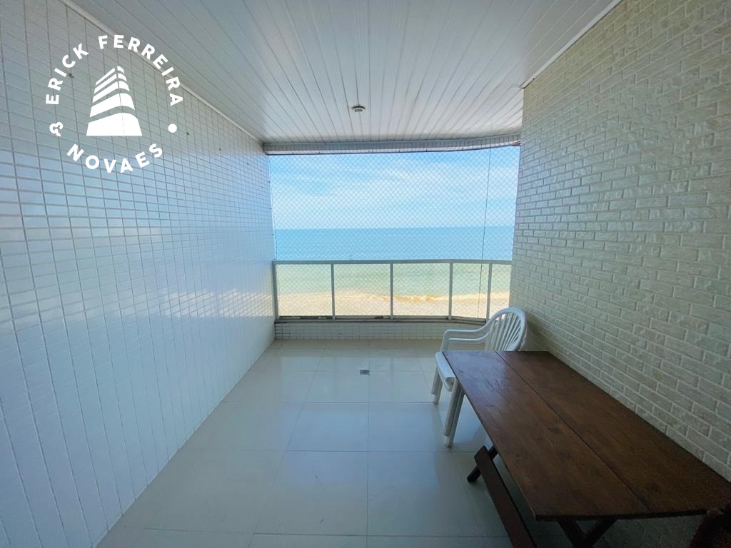 Frente para o mar da Praia do Morro 3 quartos sendo uma suíte mais dependencia de empregada duas vagas de garagem