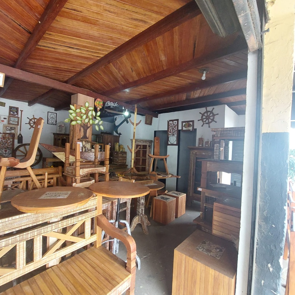 TERRENO A VENDA EM UMA ÁREA COMERCIAL NA PRAIA DO MORRO GUARAPARI ES.