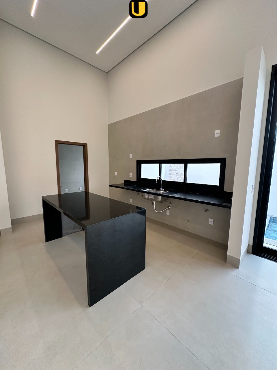 Casa, 2 quartos, 360 m² - Foto 8