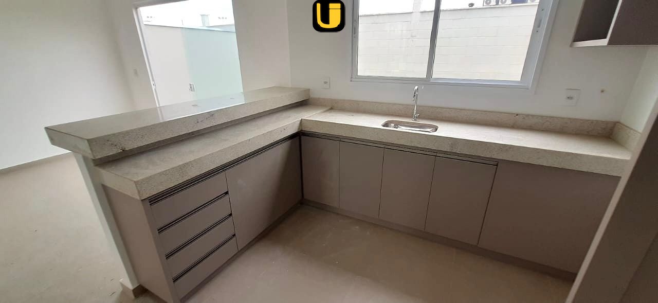Casa, 3 quartos, 160 m² - Foto 1