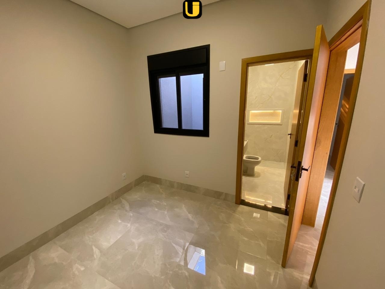 Casa, 3 quartos, 250 m² - Foto 12