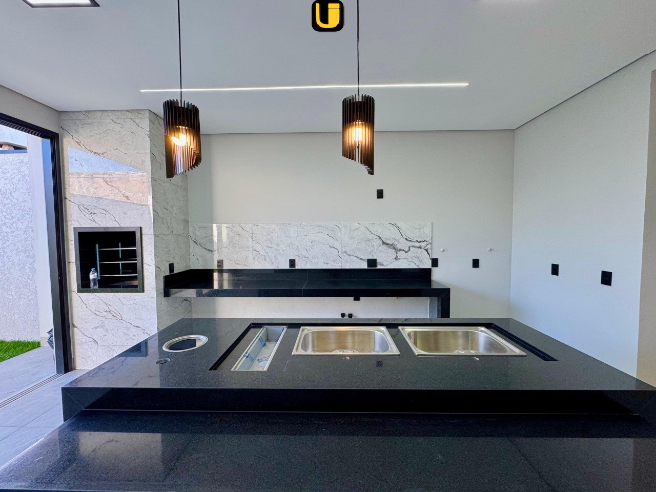 Casa, 3 quartos, 250 m² - Foto 1