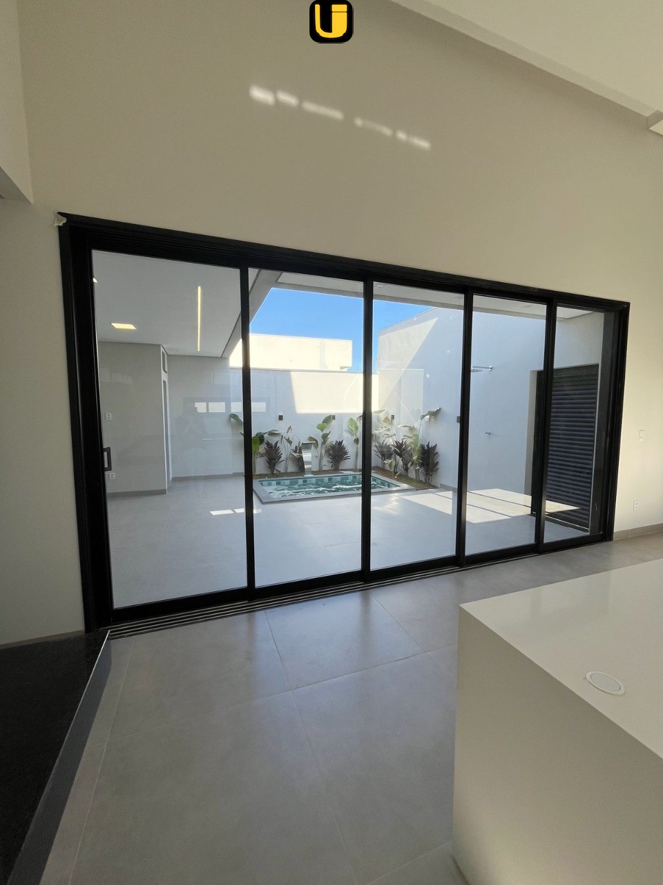 Casa, 3 quartos, 250 m² - Foto 3