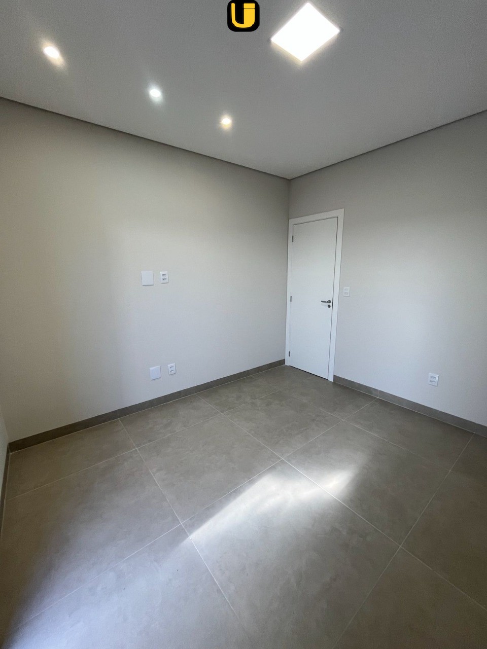 Casa, 3 quartos, 250 m² - Foto 14