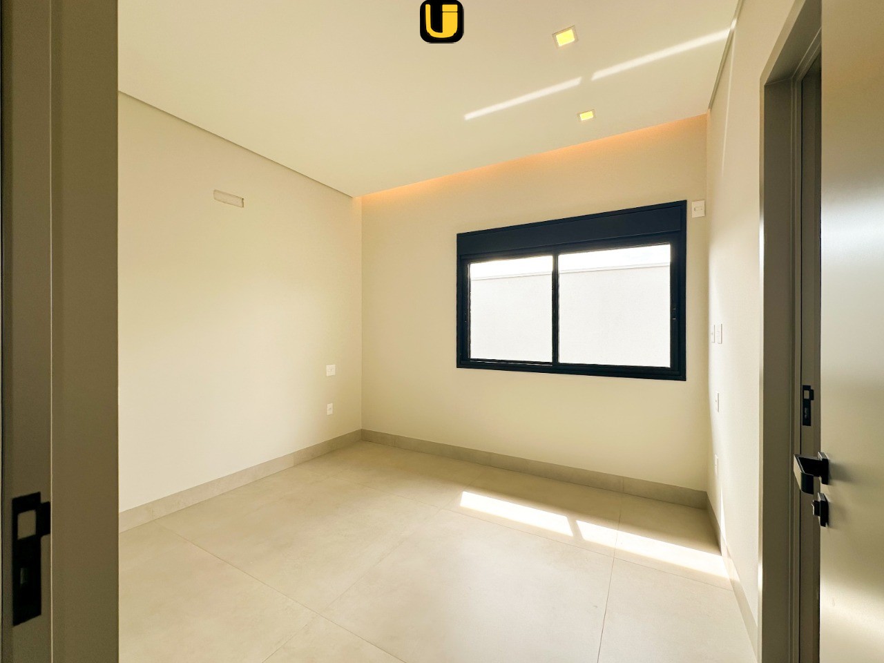 Casa, 4 quartos, 200 m² - Foto 4