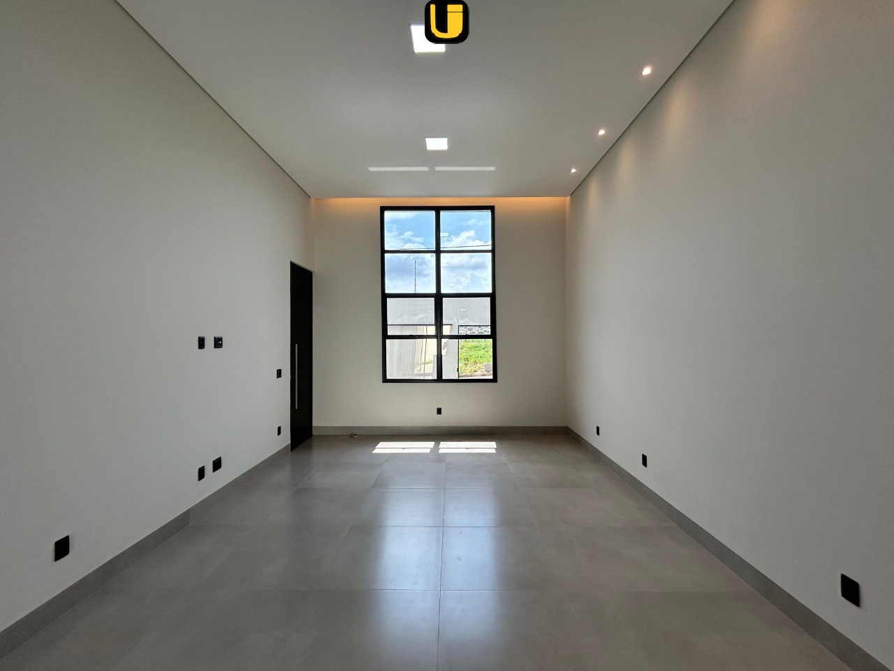 Casa, 3 quartos, 250 m² - Foto 1