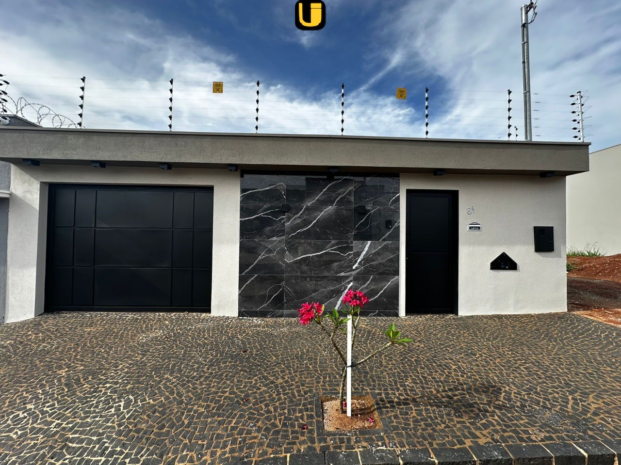 Casa, 3 quartos, 250 m² - Foto 1