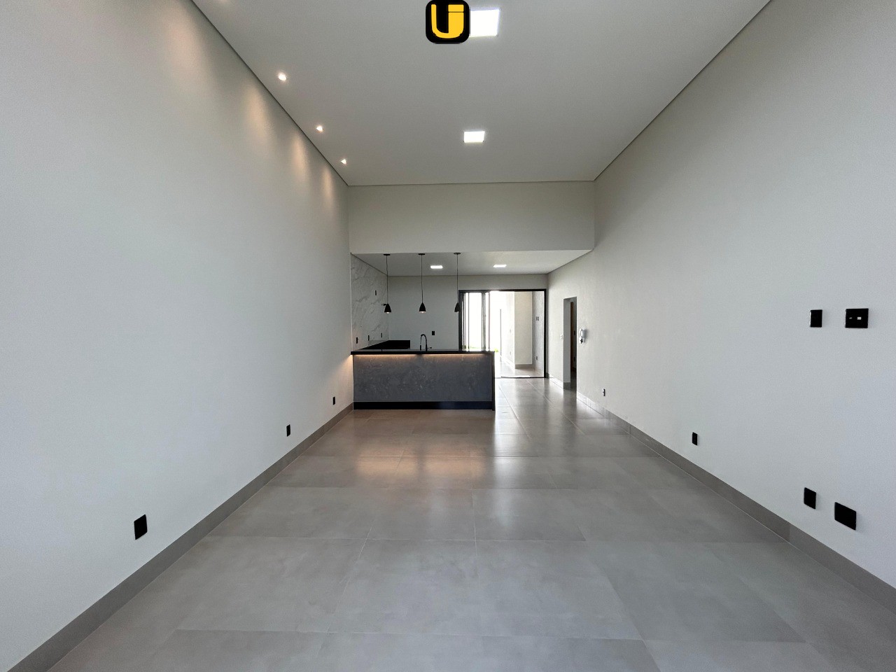 Casa, 3 quartos, 250 m² - Foto 4