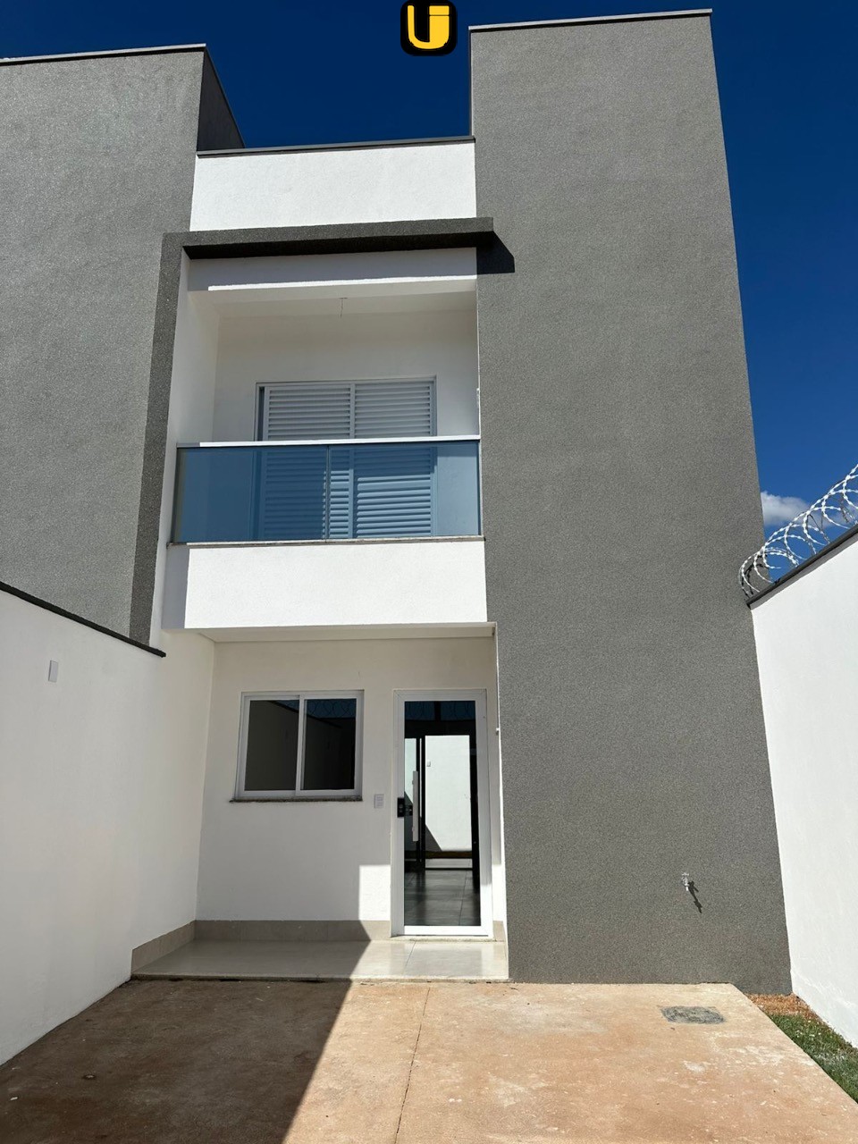 Casa, 2 quartos, 125 m² - Foto 1