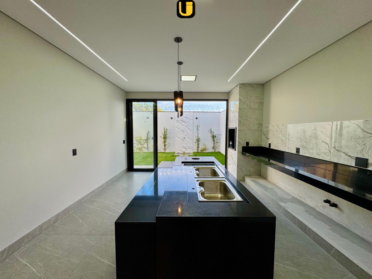 Casa, 3 quartos, 250 m² - Foto 11