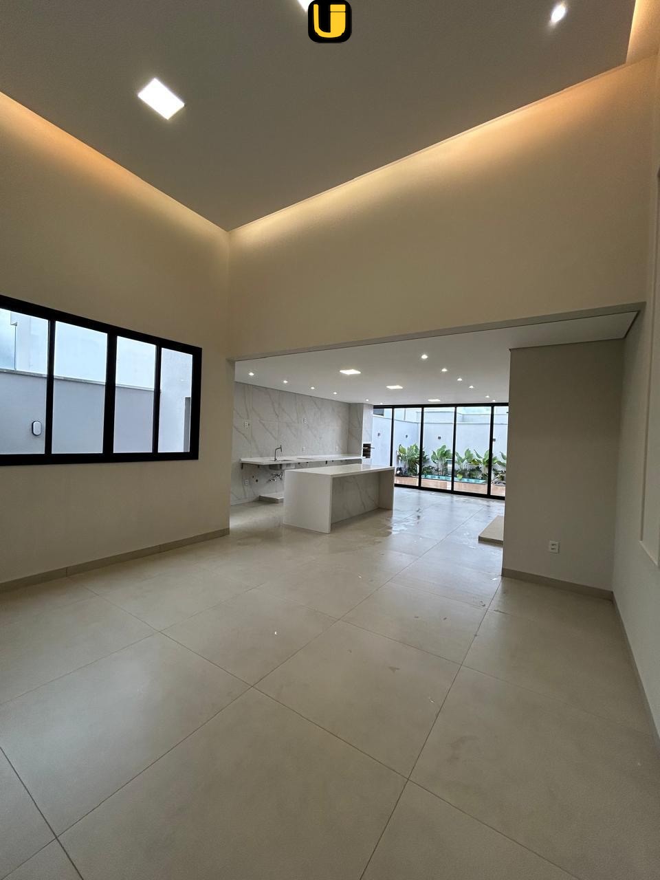 Casa, 3 quartos, 251 m² - Foto 4