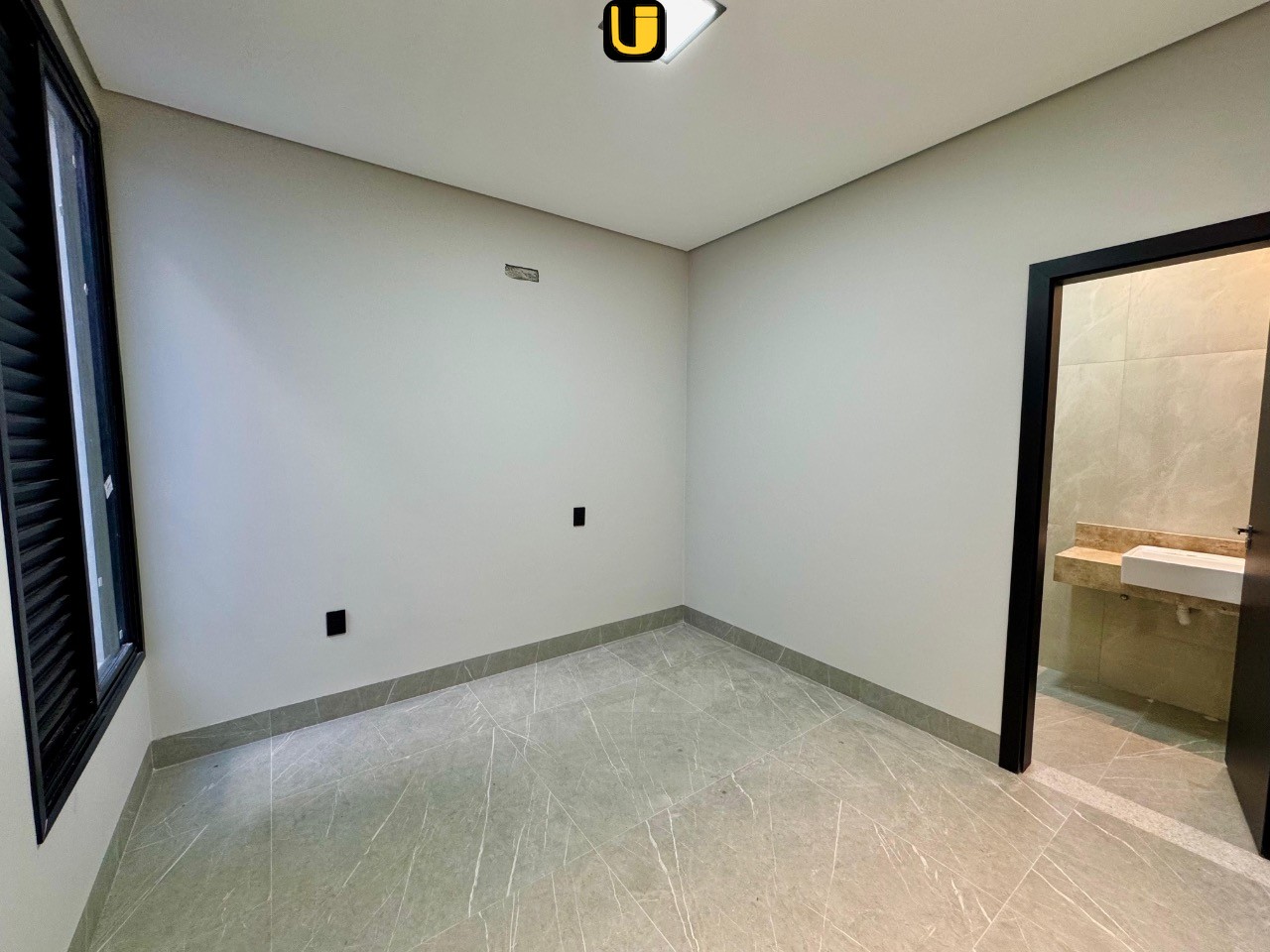 Casa, 3 quartos, 250 m² - Foto 4