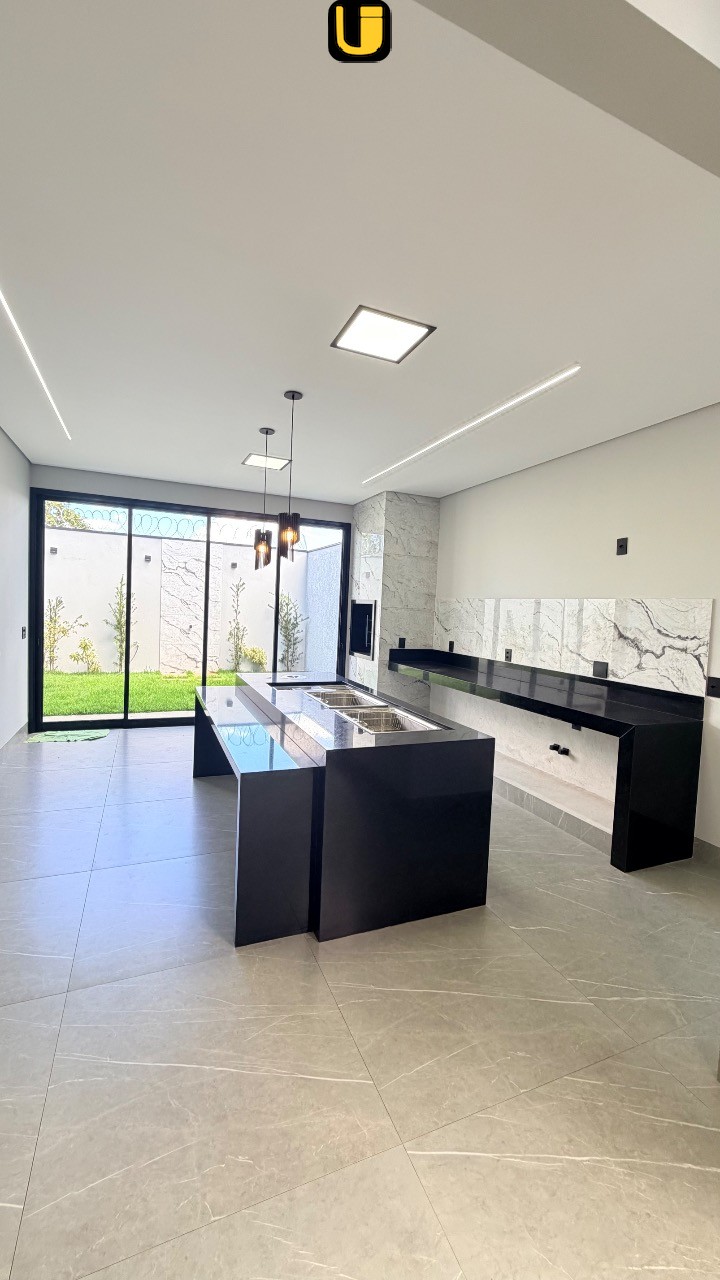 Casa, 3 quartos, 250 m² - Foto 28