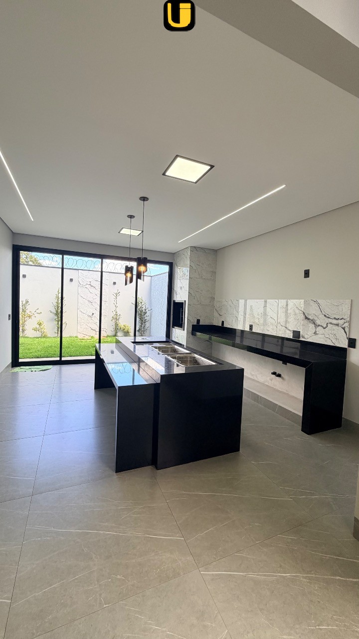 Casa, 3 quartos, 250 m² - Foto 27