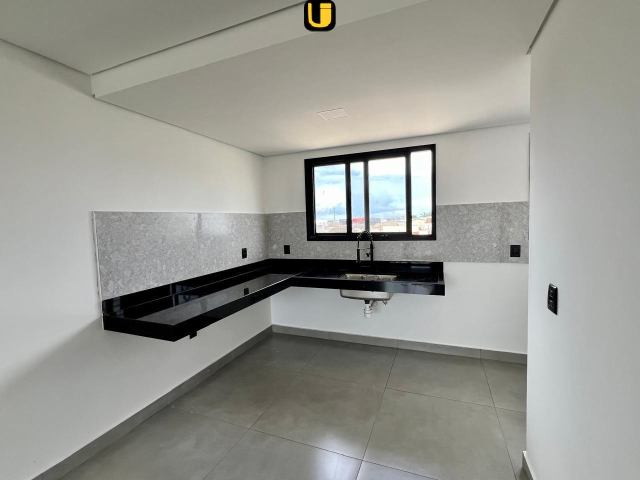Apartamento, 2 quartos, 100 m² - Foto 2
