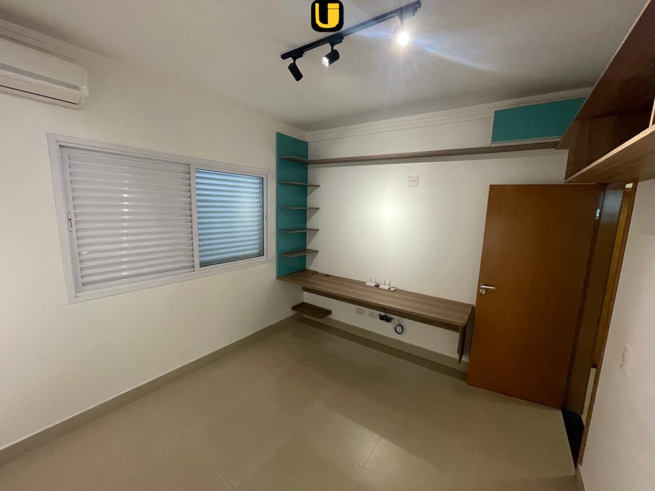 Casa, 3 quartos, 250 m² - Foto 9